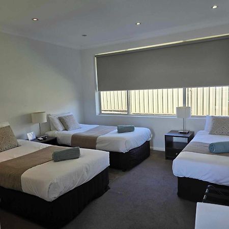 טומוט Merivale Motel מראה חיצוני תמונה