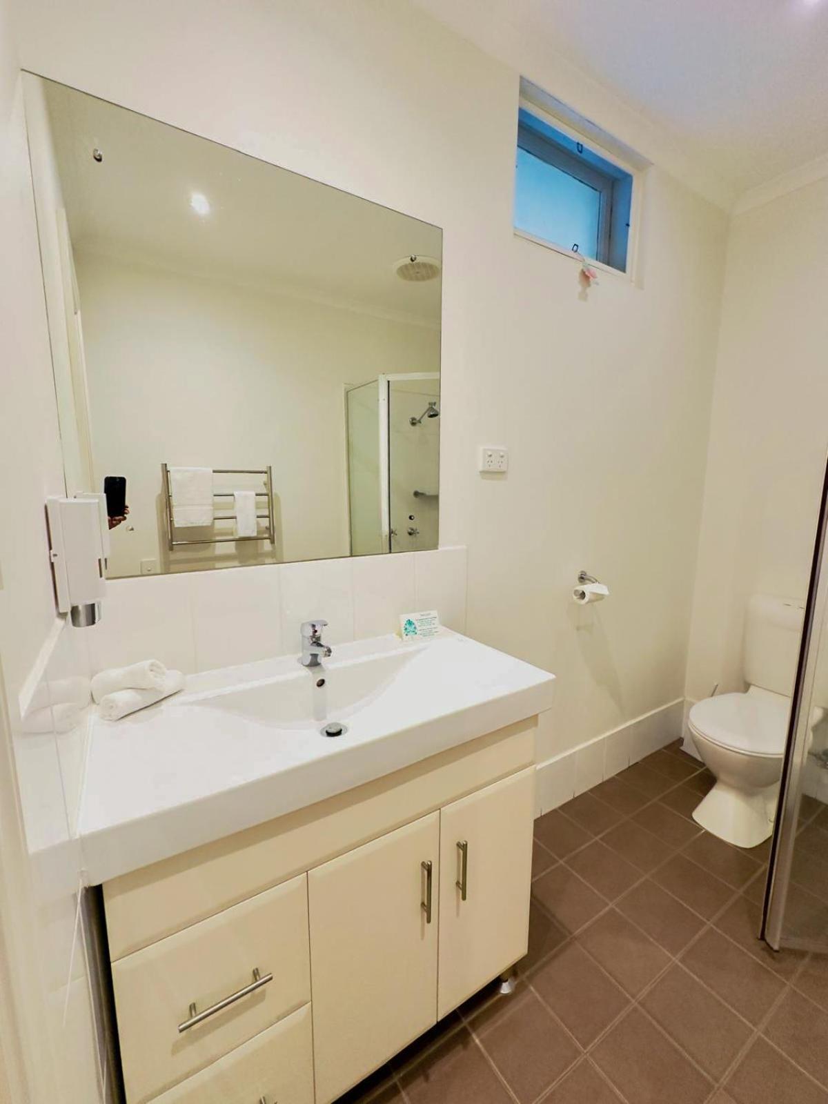 טומוט Merivale Motel מראה חיצוני תמונה