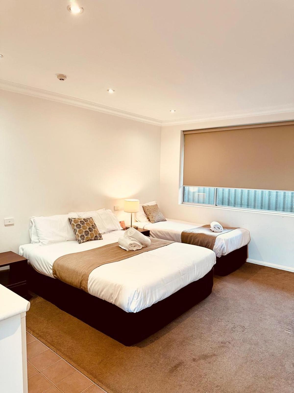 טומוט Merivale Motel מראה חיצוני תמונה